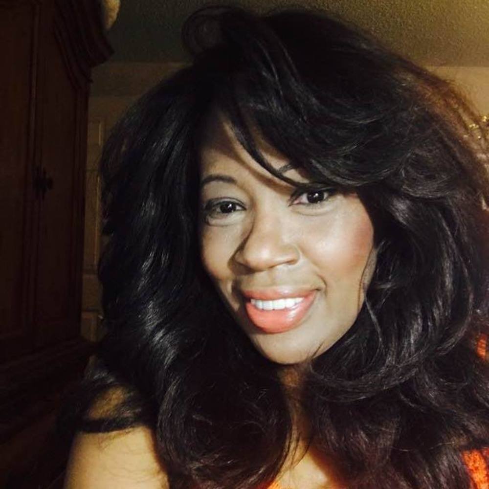 Meet your Posher, Yvonne